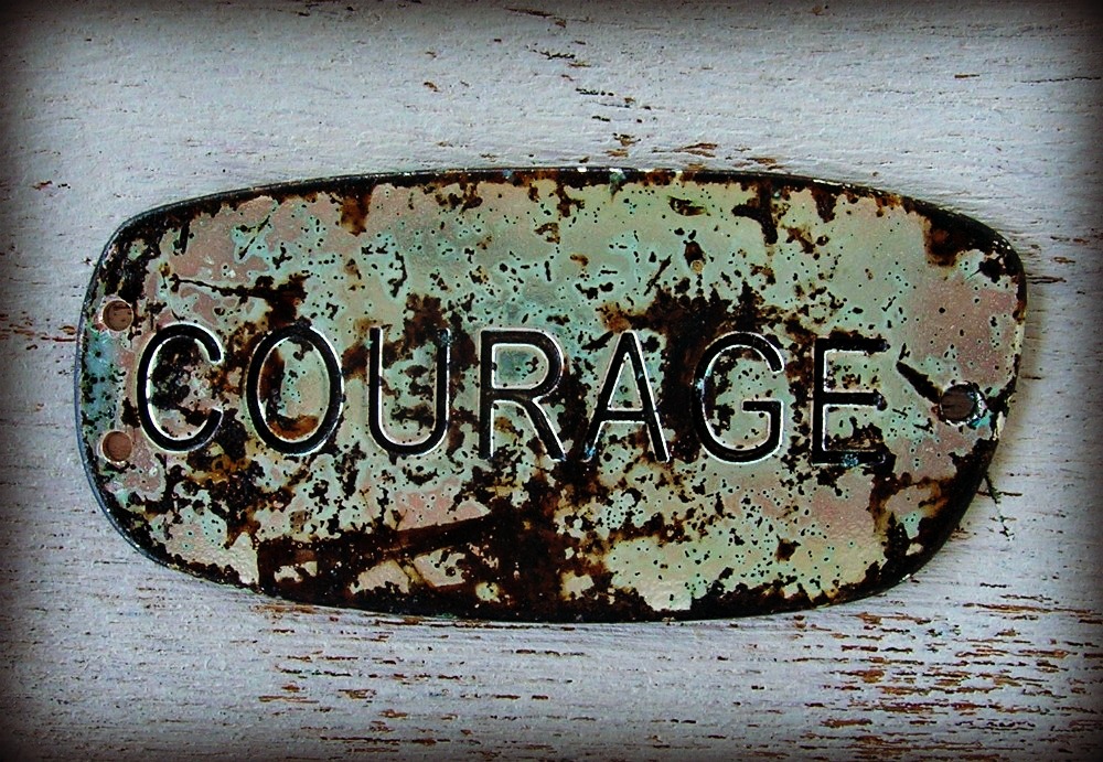 Metal Courage Pendant Charm