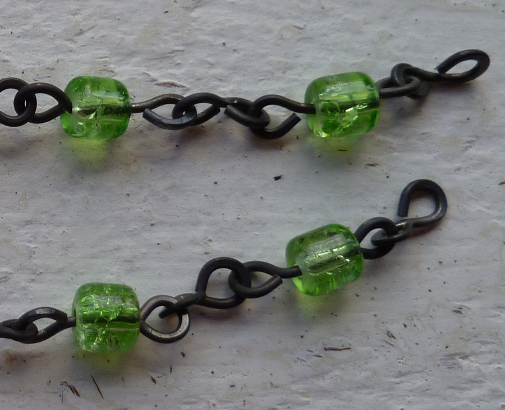 Handmade Green Crackle Bead Annealed Chain