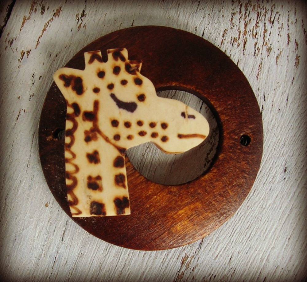 Wooden Giraffe Link
